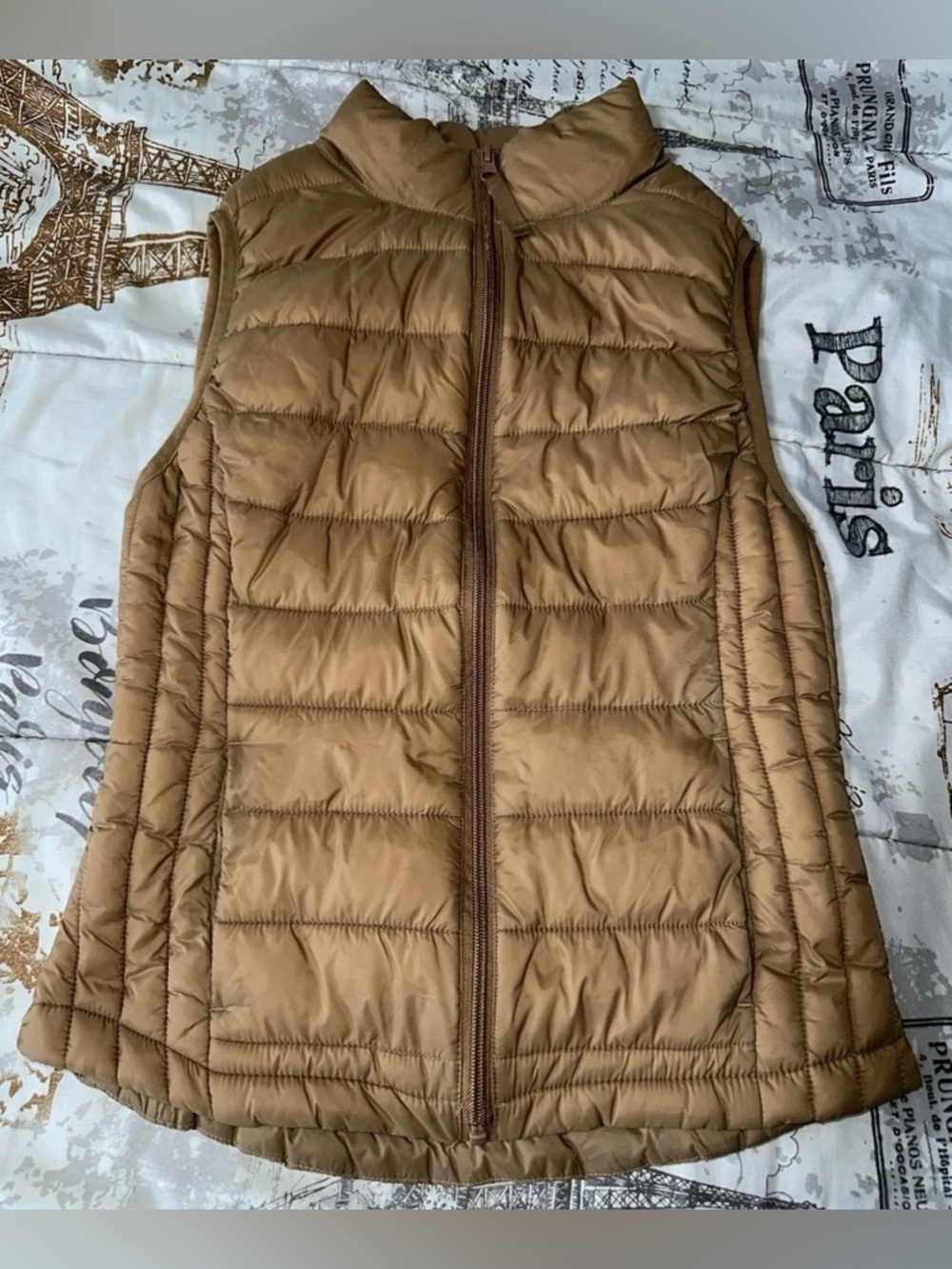 New Women’s Love Tree Ultra Light Packable Vest – Camel – Cozy & Chic - Size S